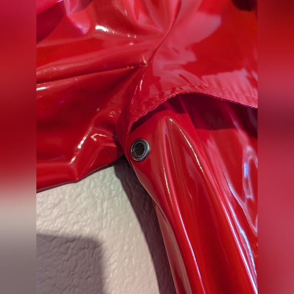 Vintage Red Trench Coat - Picture 10 of 16